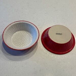 Crate & Barrel 2 mini pie plates or pot pie red white, excellent condition. Fun!